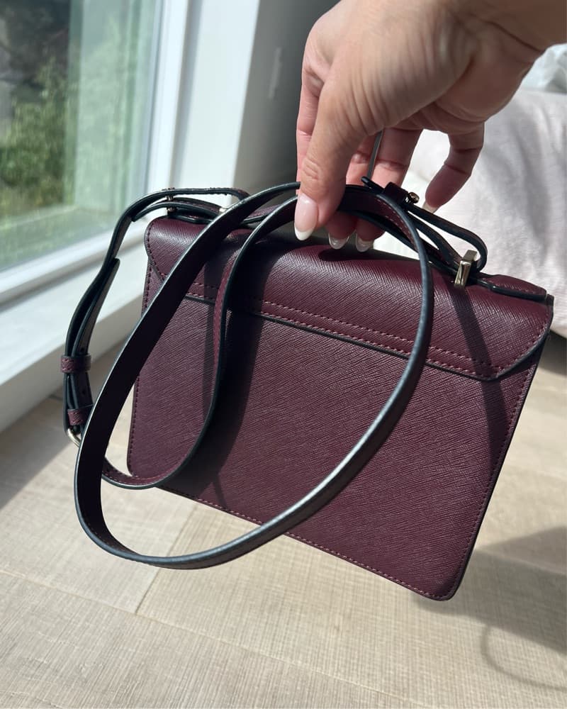 Vivienne Westwood Elegant Crossbody Bag - Image 4