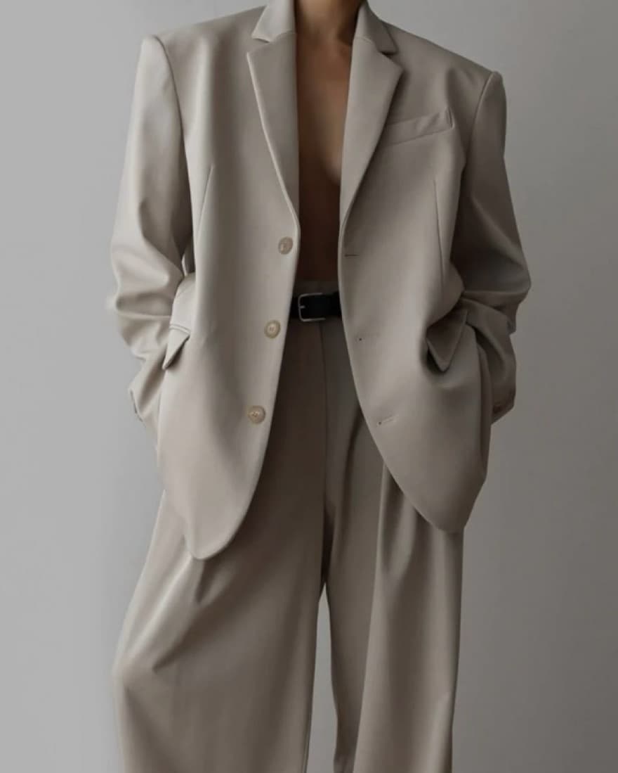 TANSY OVERSIZED BLAZER - BEIGE - Image 2