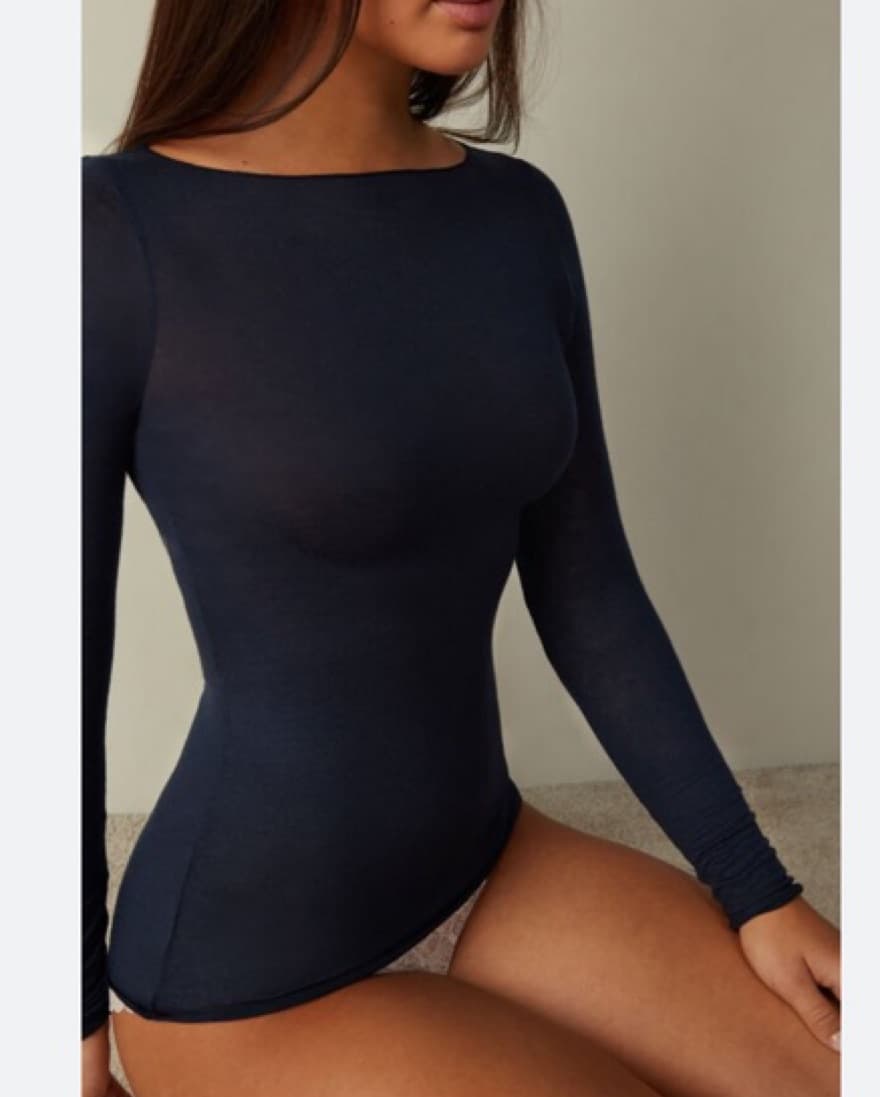 Intimissimi Sheer Cashmere Boat Neck - Image 2