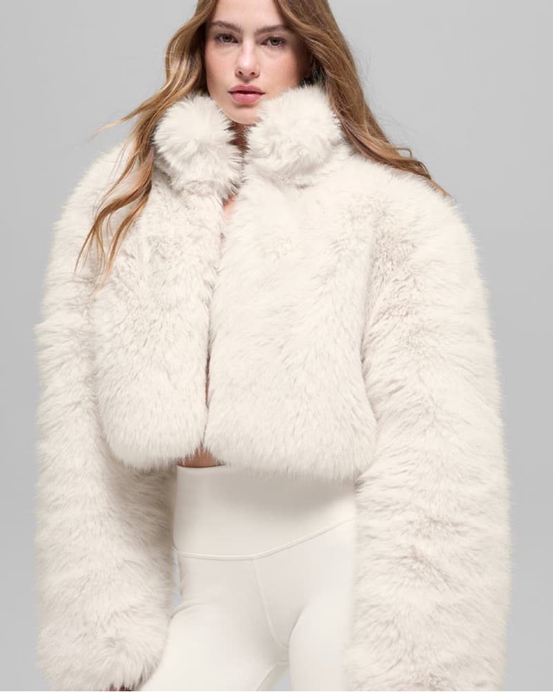 Alo Opulent Fur Jacket - Image 4