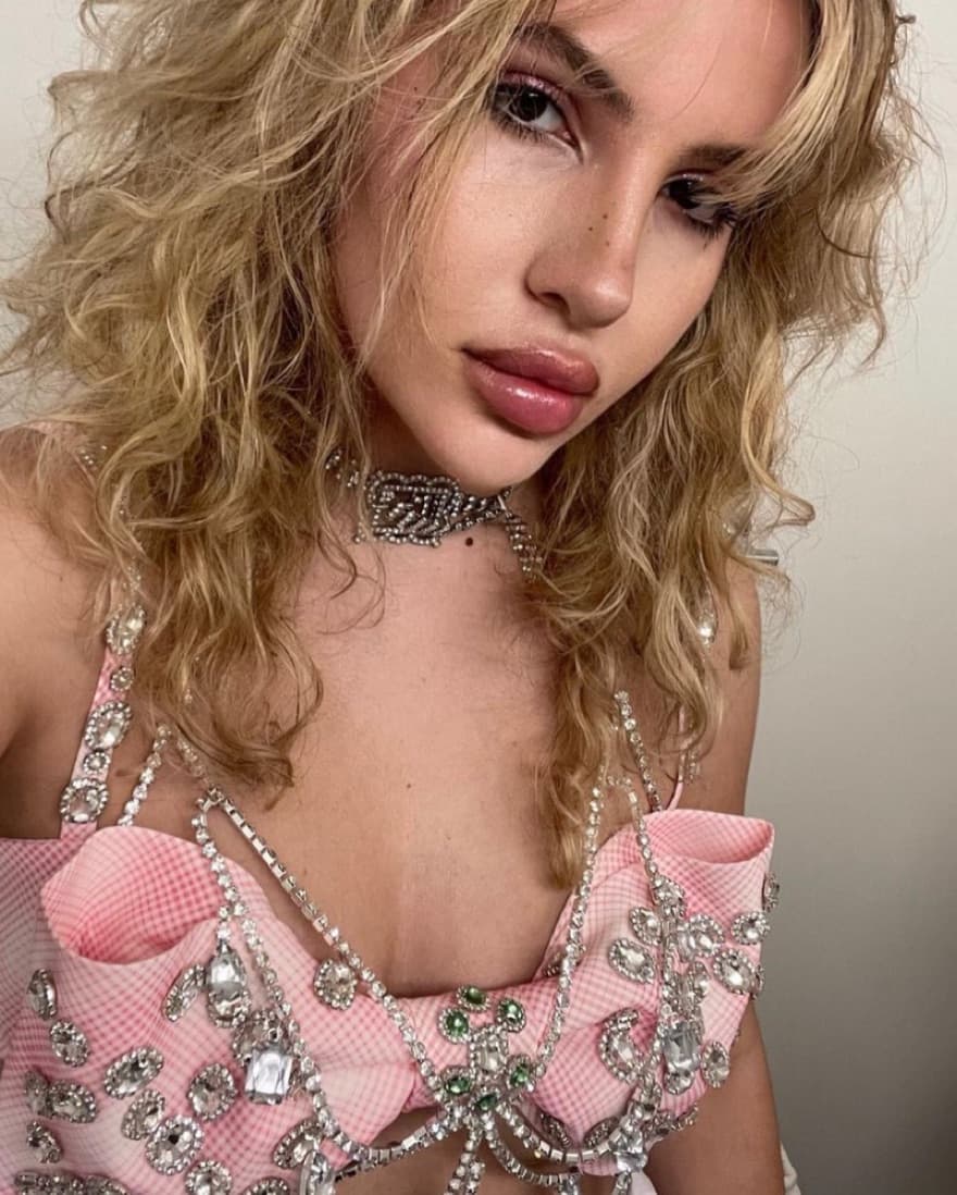 Pink & White Bow Top - Image 2