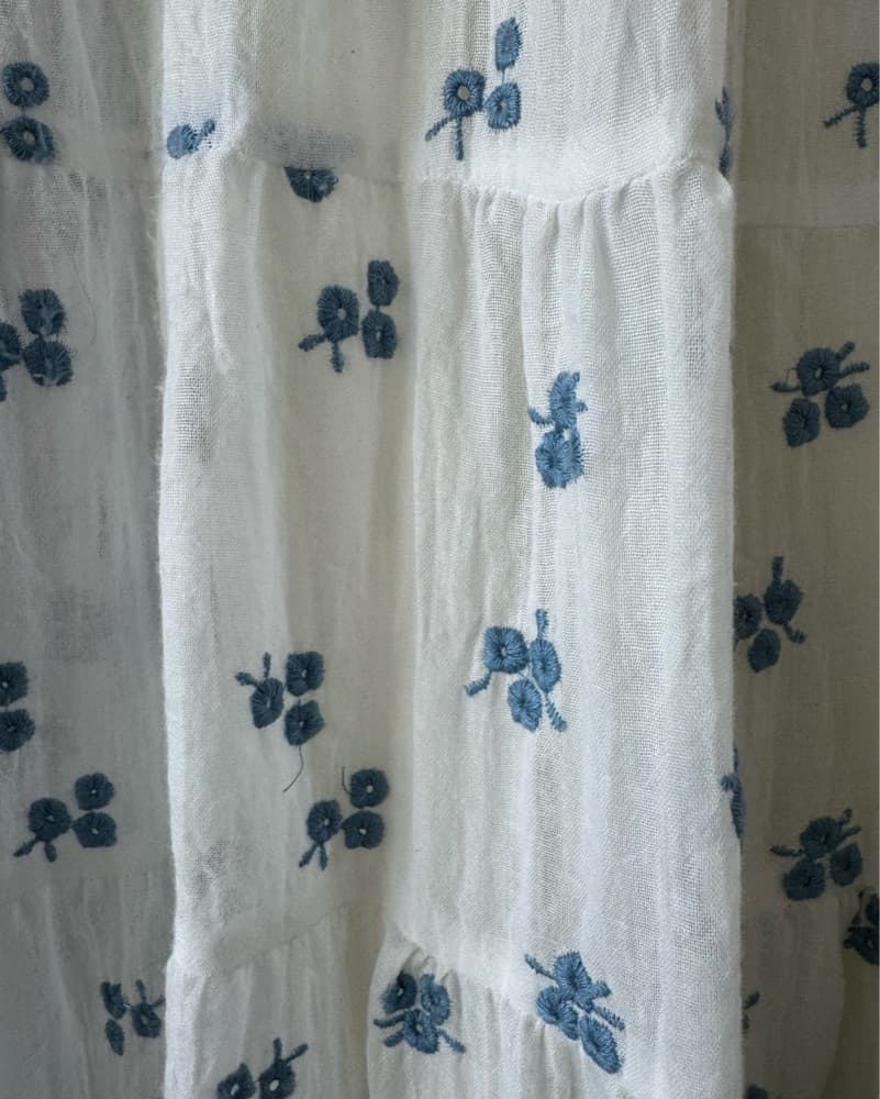 White & Blue Floral Flowy Maxi Dress - Image 5