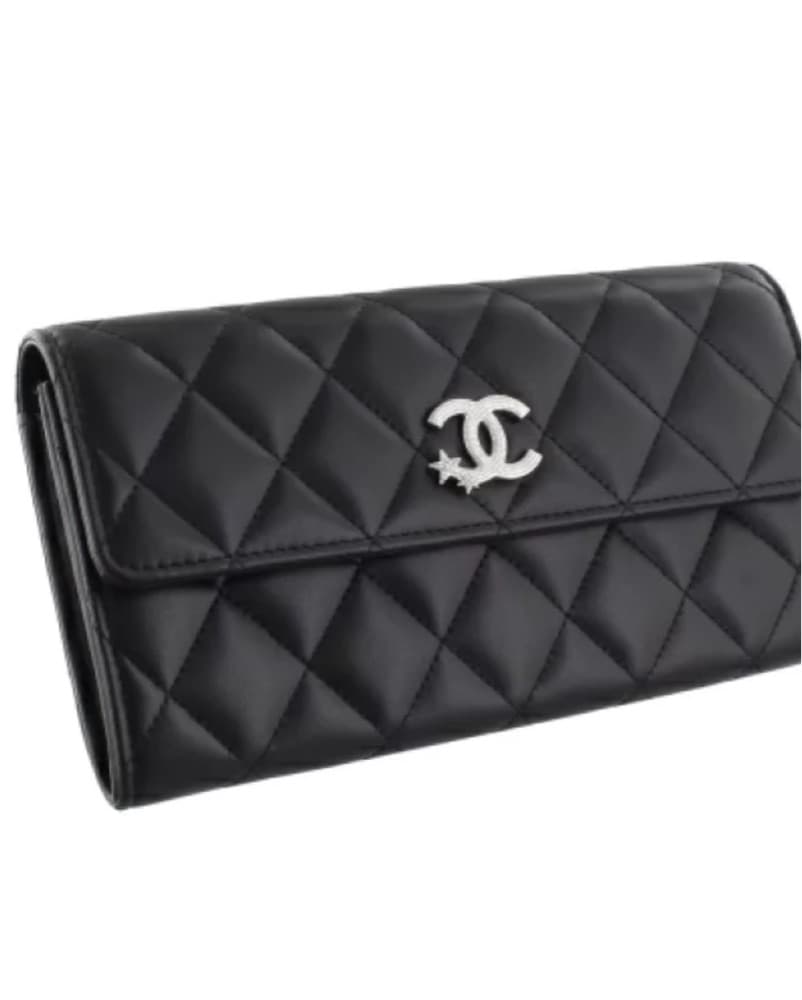 Chanel Black Leather Envelope Clutch - Image 2