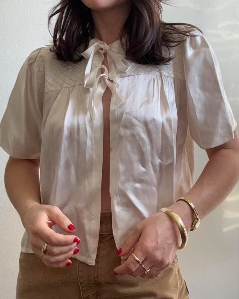 Elegant Satin Bow Blouse - Image 4