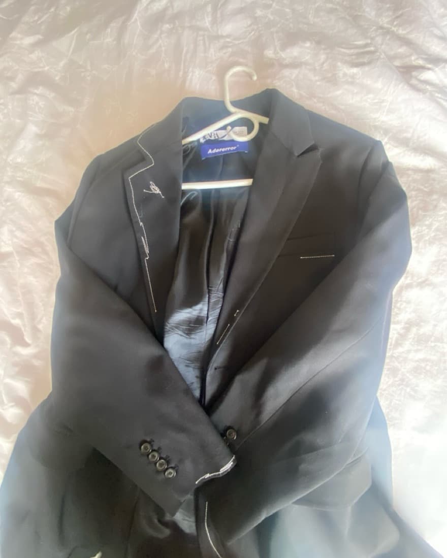 Classic Black Suit Jacket - Image 3