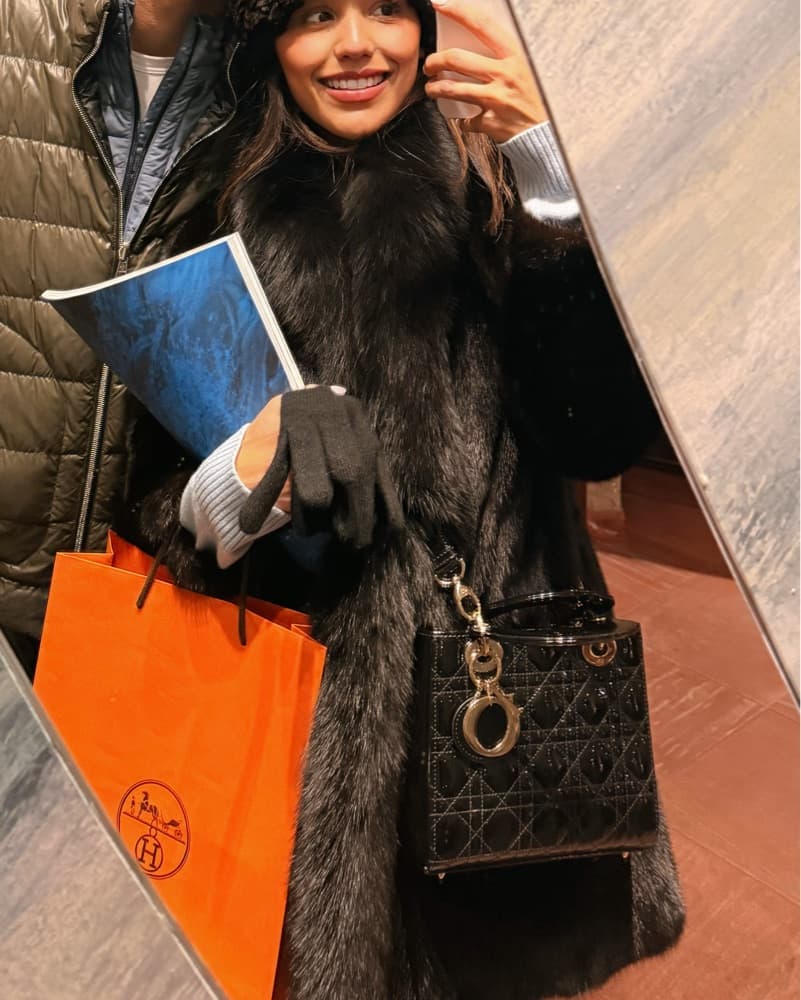 Black Mink Coat - Image 3