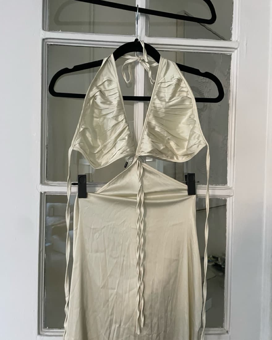 Elegant Halter Maxi Dress - Image 6