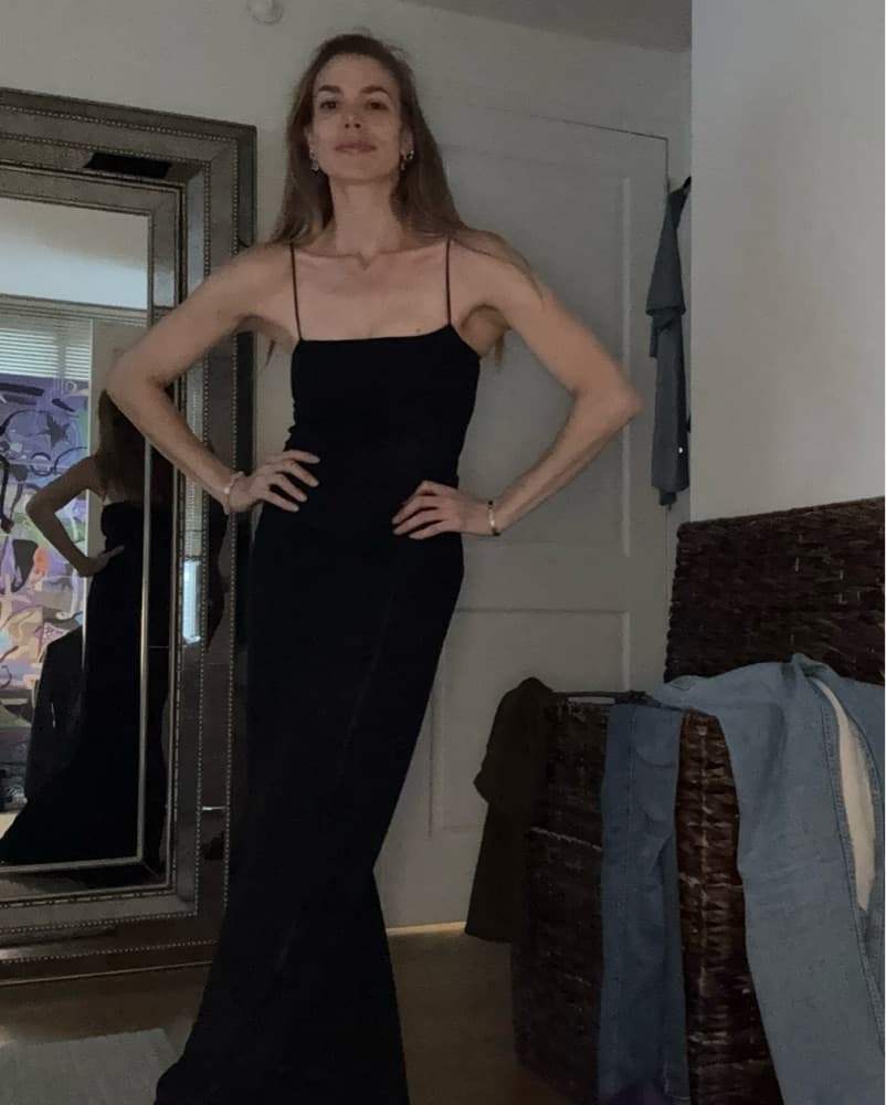 Stunning Black-Tie Akris Silk Gown - Image 2