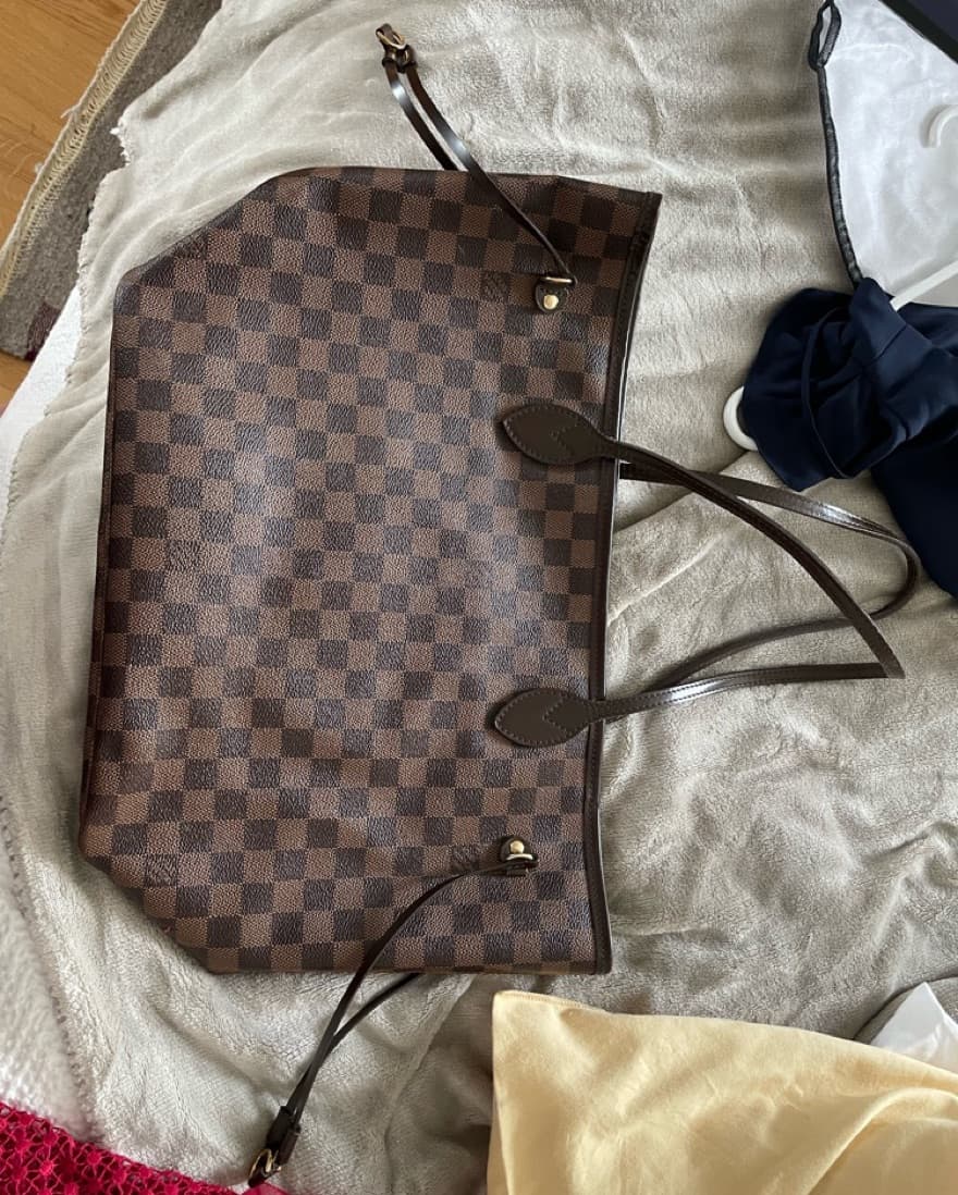 Louis Vuitton Neverfull Damier Bag - Image 2