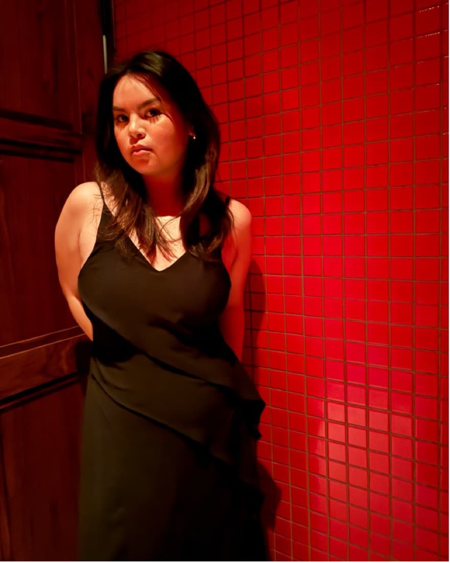Black V-Neck Flowing Dress - Image 3