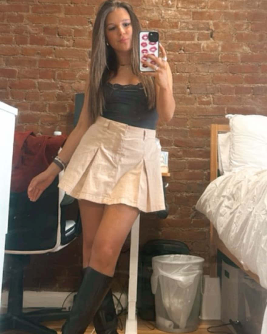 Pleaded skort  - Image 1