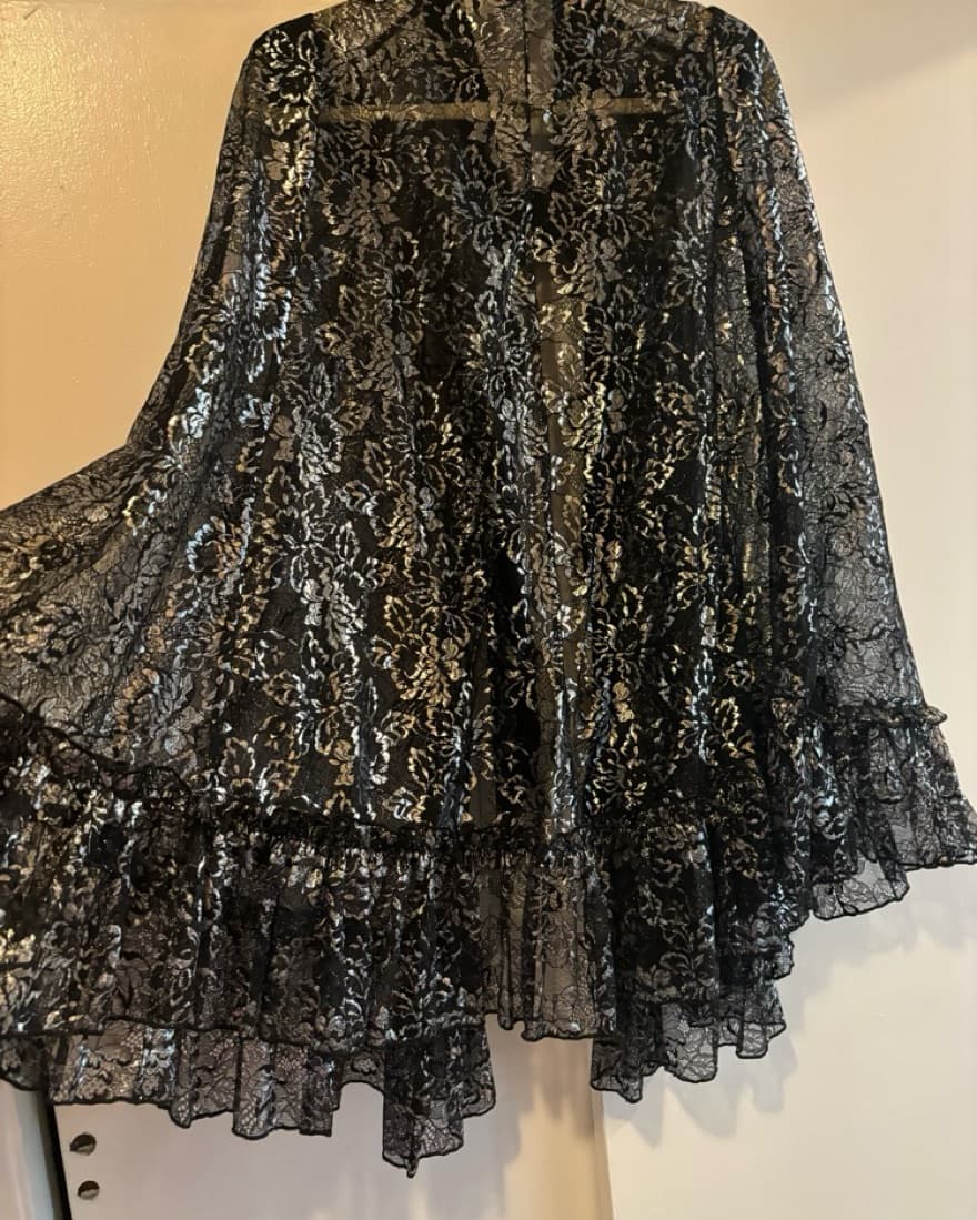 The  Vampire’s wife x H&M Metallic Cape - Image 5