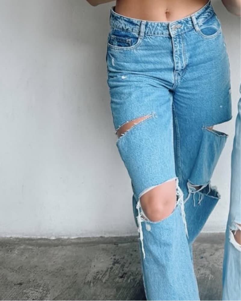 Jeans - Image 2