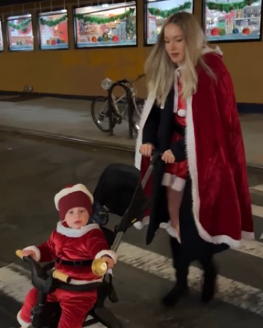 Mrs Santa Claus Velvet Hooded Cape - Image 5