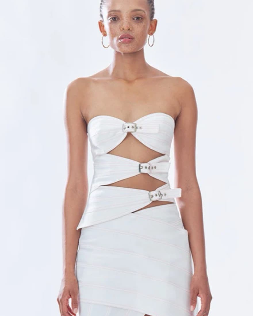 3 Carats Bustier - Image 1