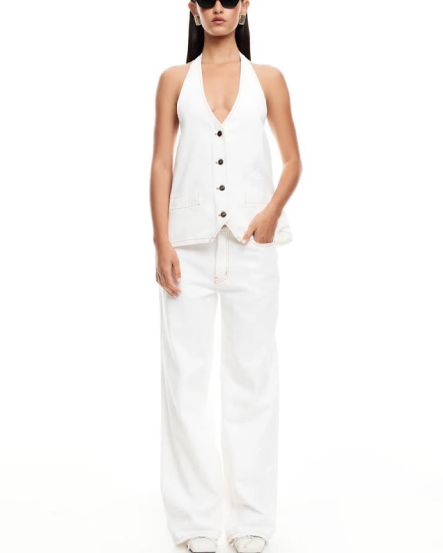 Lioness White Set - Image 2