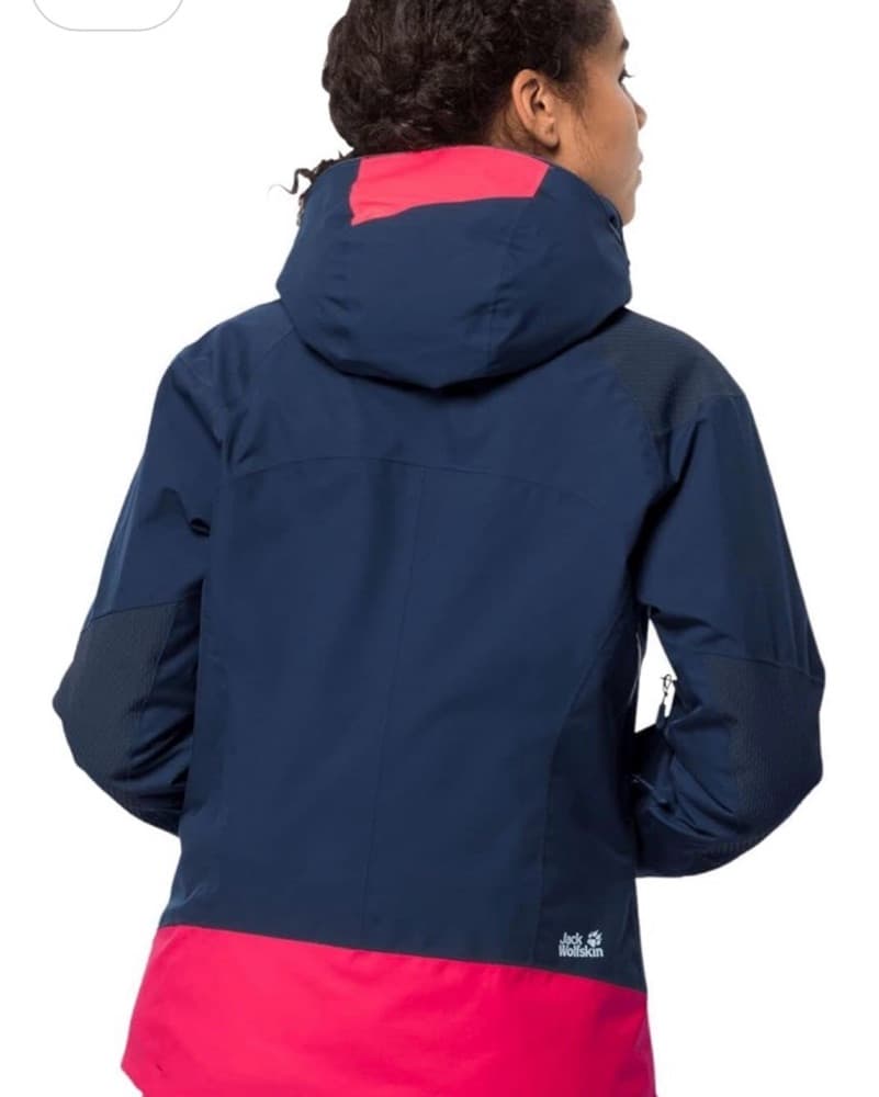 Ski Outfit - Image 1