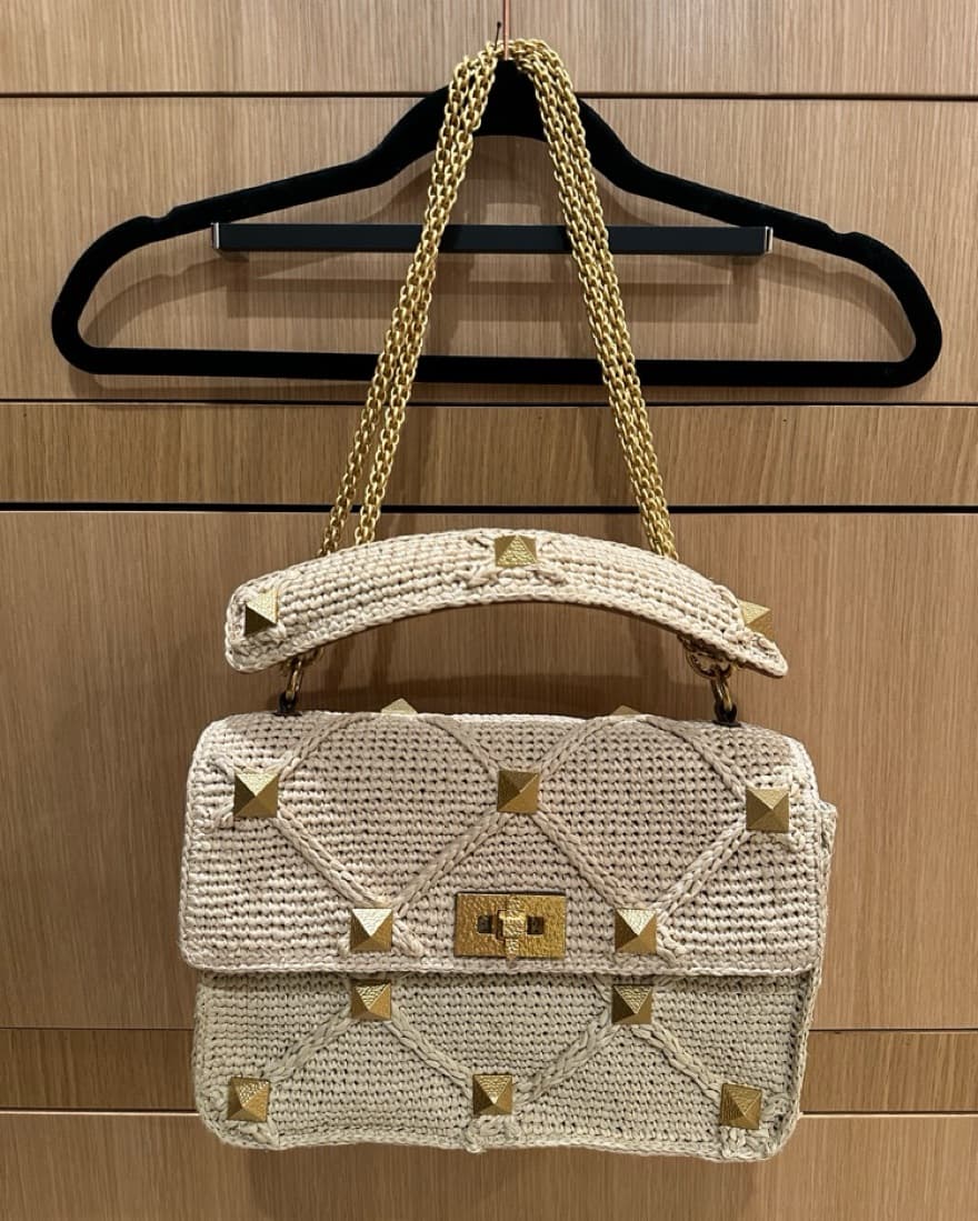 Valentino Roman Stud Bag - Image 4