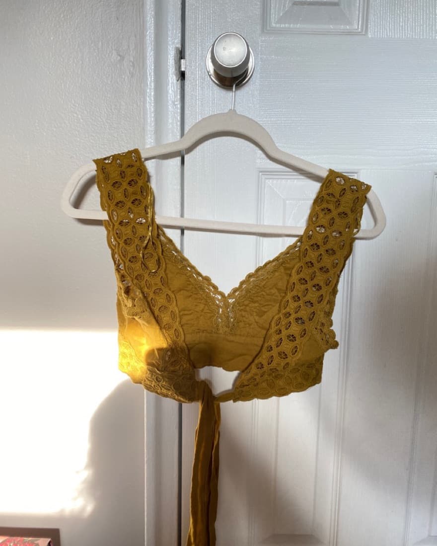 Urban Outfitters Sexy Tie-back Bralette - Image 4