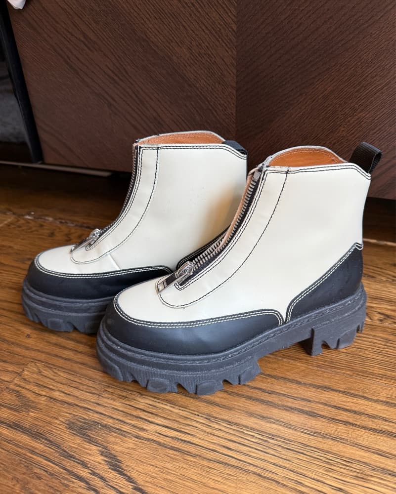 GANNI Leather Ankle Boots - Image 2