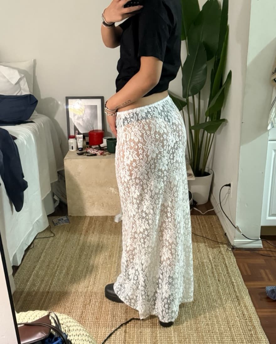 White Lace Skirt - Image 2
