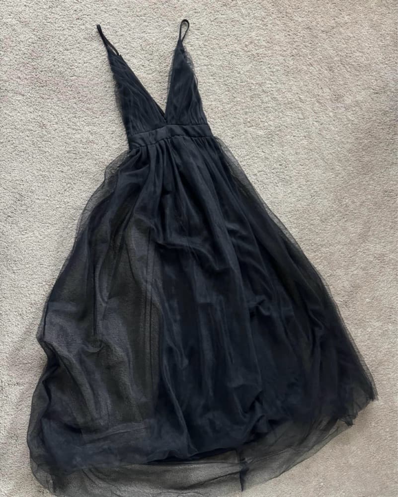 Elegant Black Tulle Maxi Dress - Image 1