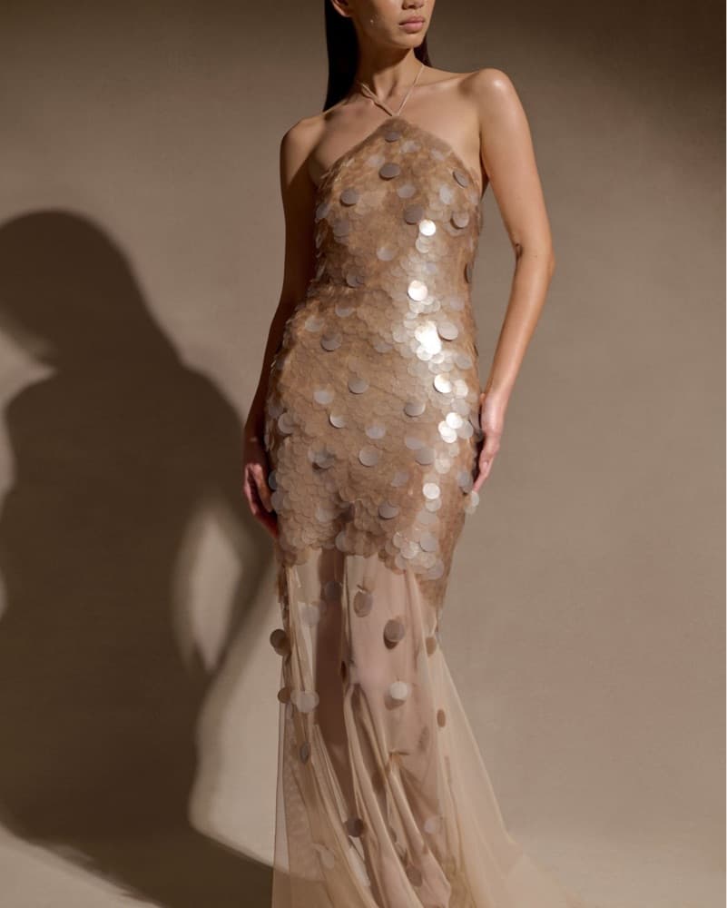 Elegant Shimmering Sequin Gown - Image 3