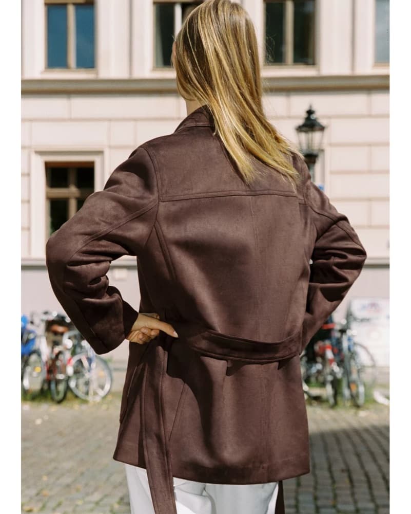 Chic Suede Belted Trench Coat - Image 4