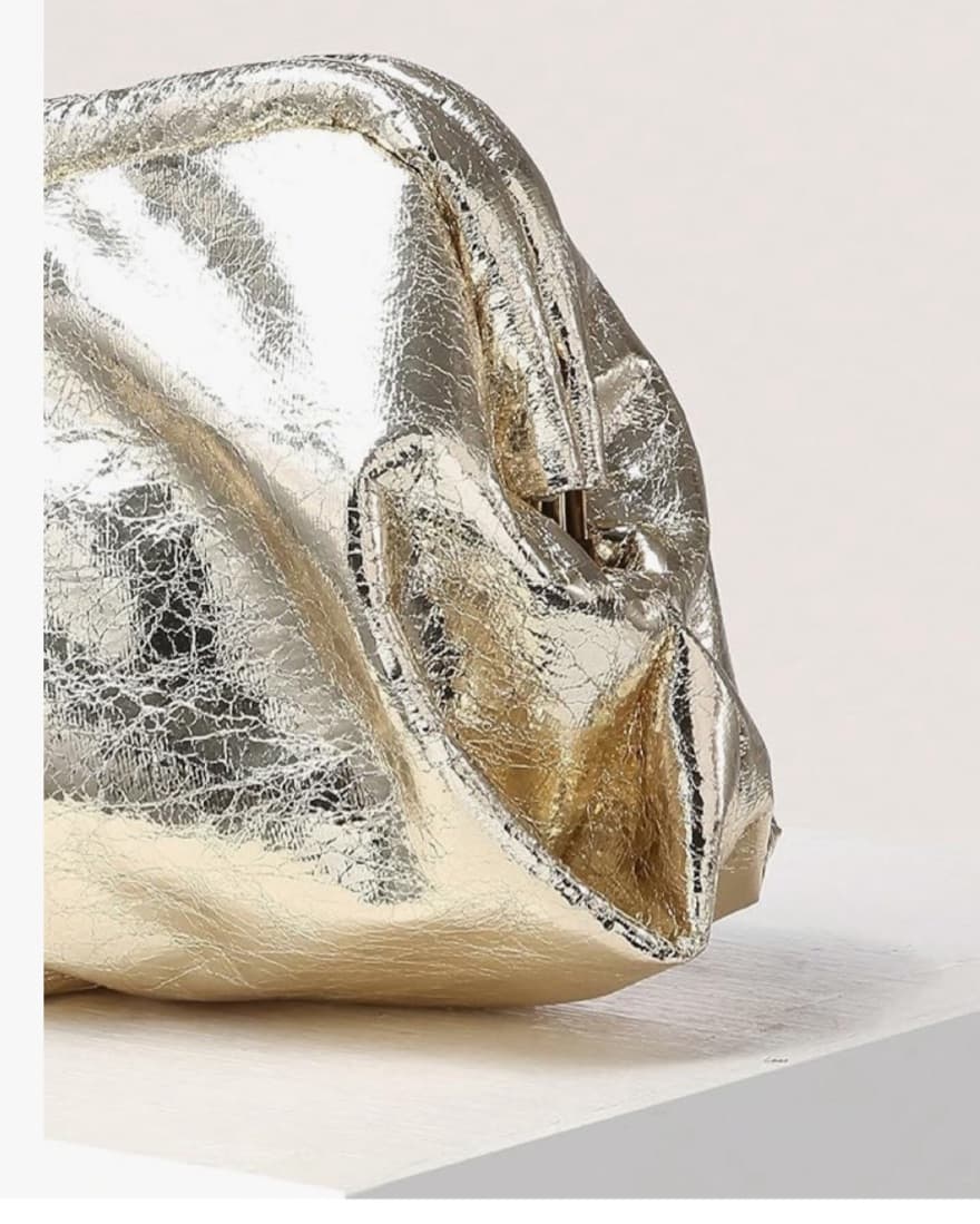 Gold clutch - Image 4