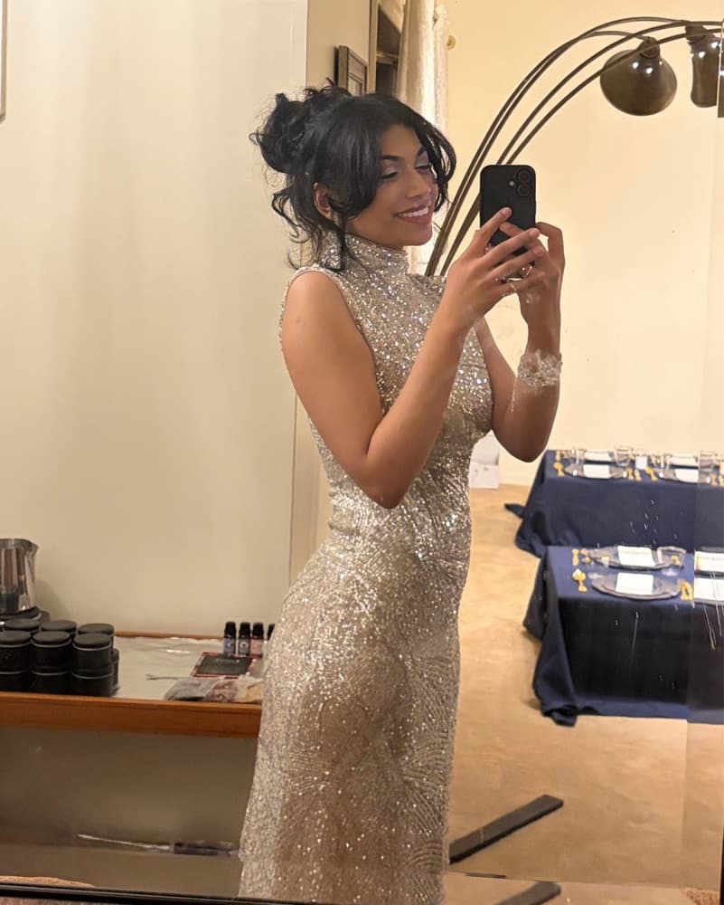 Sequince Embellished Dress - Image 2