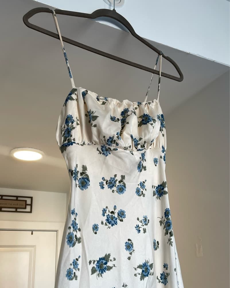 ShowPo Cream & Blue Floral Satin Gown - Image 5