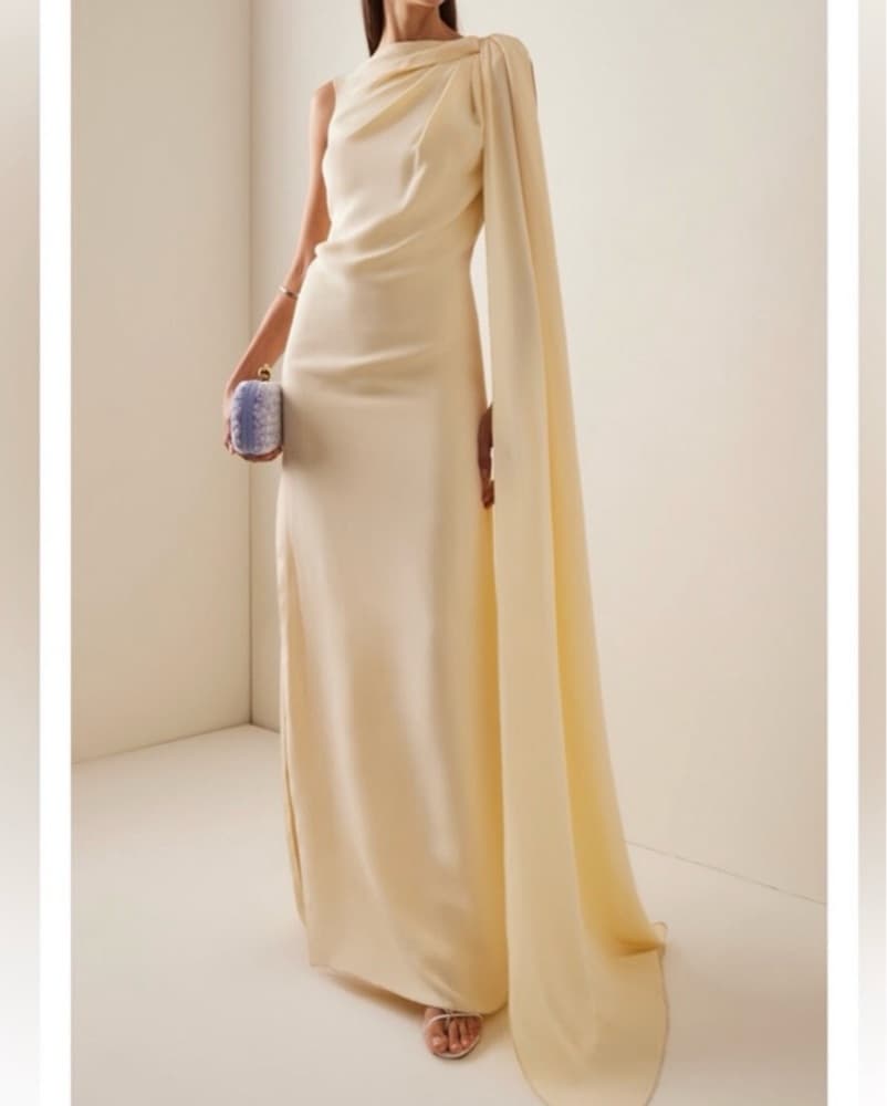 Monique Lhuillier Backless Silk Dress - Image 1