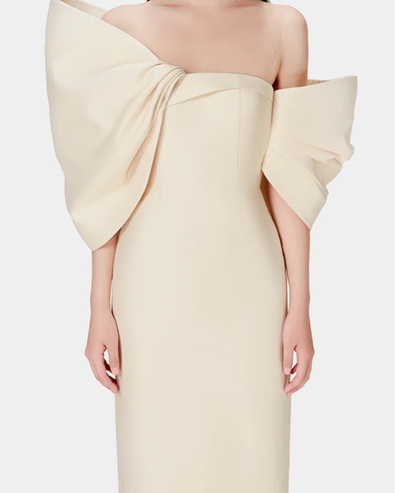 Elegant Cream Off-the-Shoulder Midi Dress - Image 3