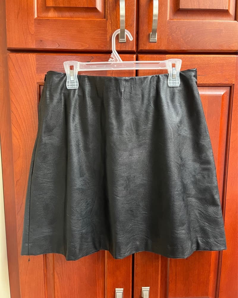 Karen Kane Mini Skirt - Image 3