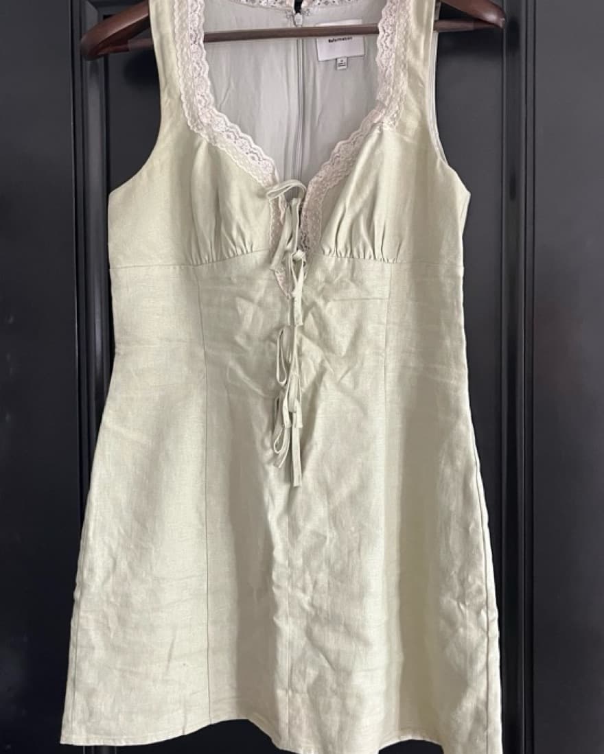 Elegant Lace-Trimmed Mini  Dress - Image 1