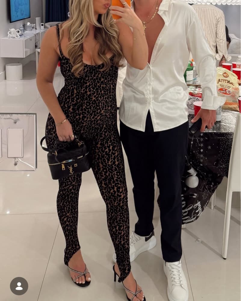 Chic Leopard Print Jumpsuit - Image 1