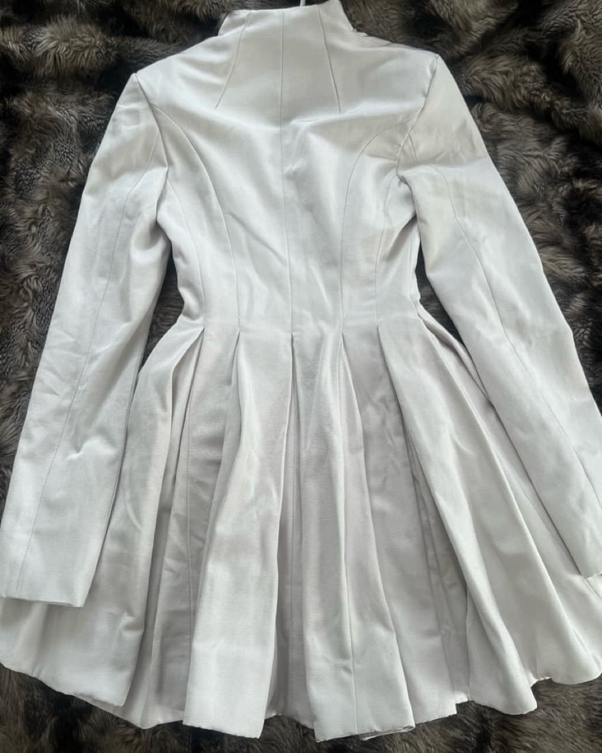 House of CB Heiress Plunge Dress - Image 4