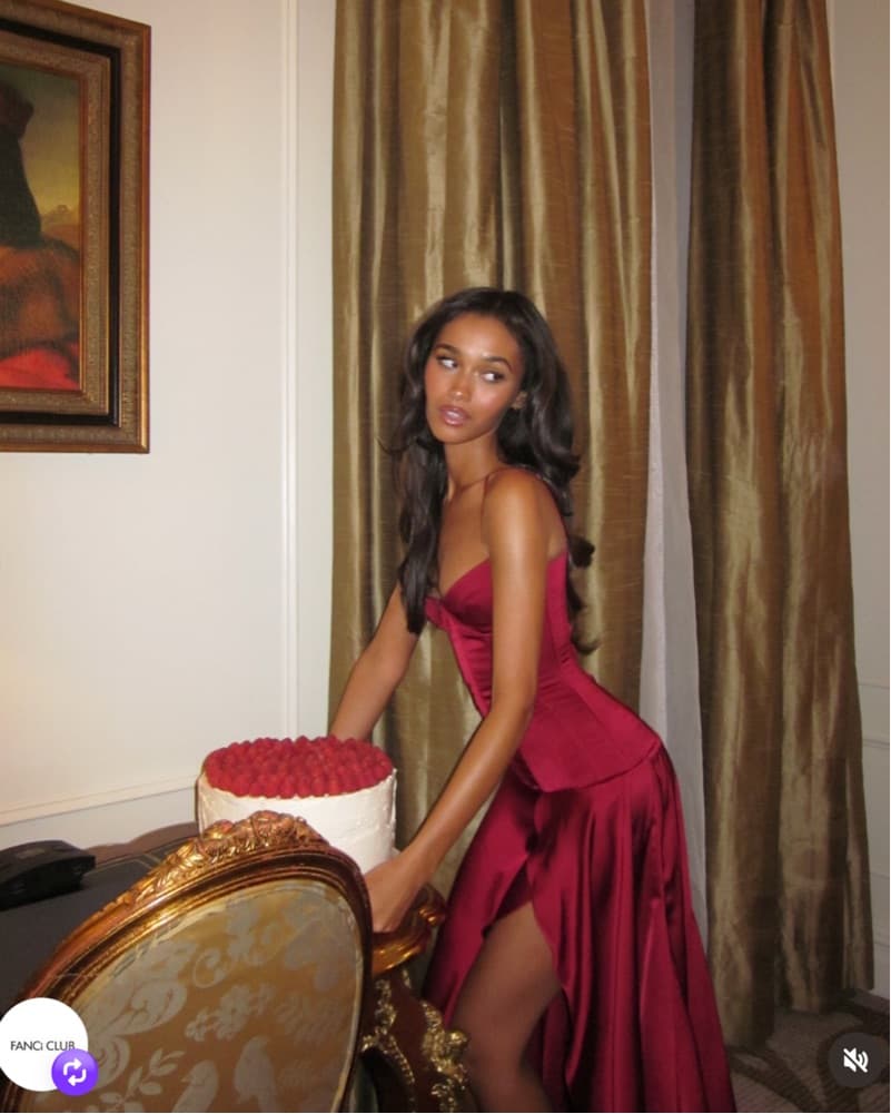 Fanci Club Midi Dress XS - Image 3