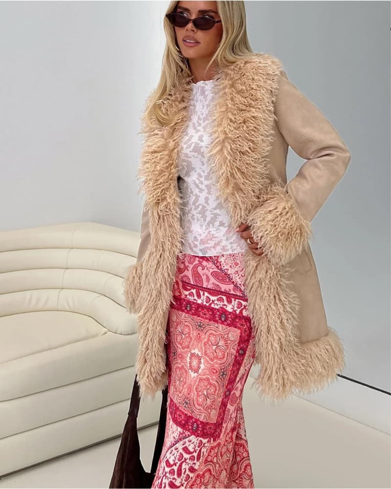 Faux Fur Detail Jacket - Image 4