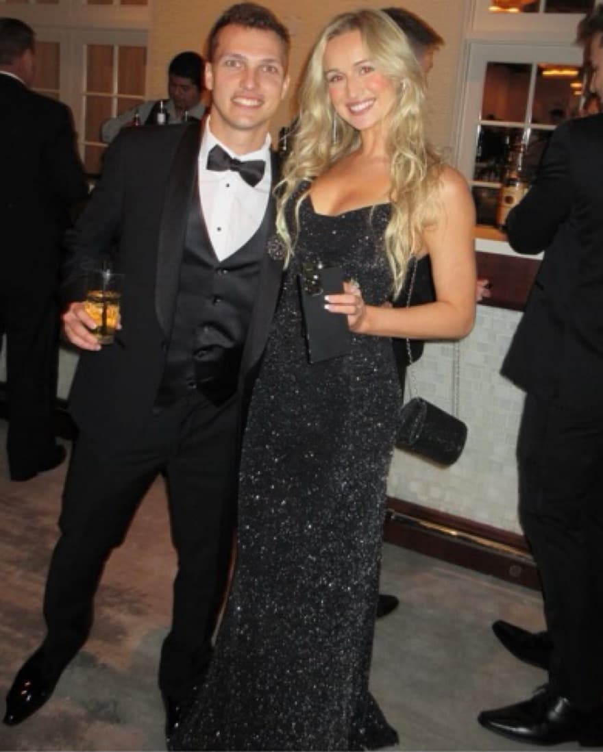 Black Sparkly Formal Gown - Image 1
