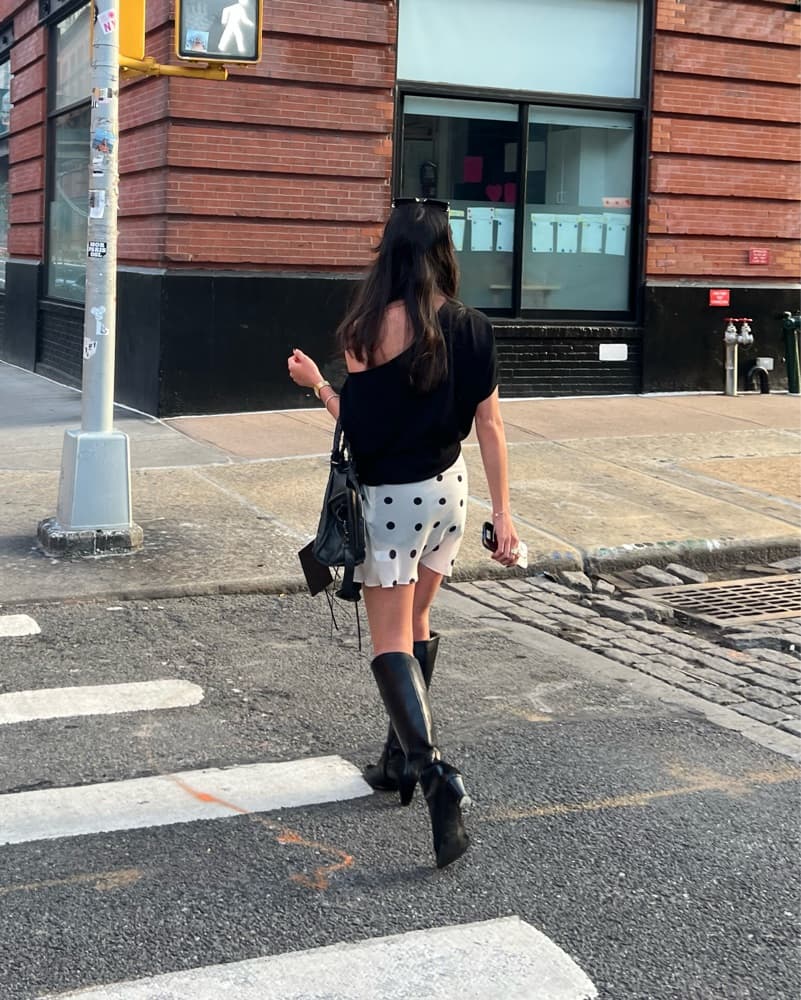 Susamusa Marin Mini Skirt - Image 1