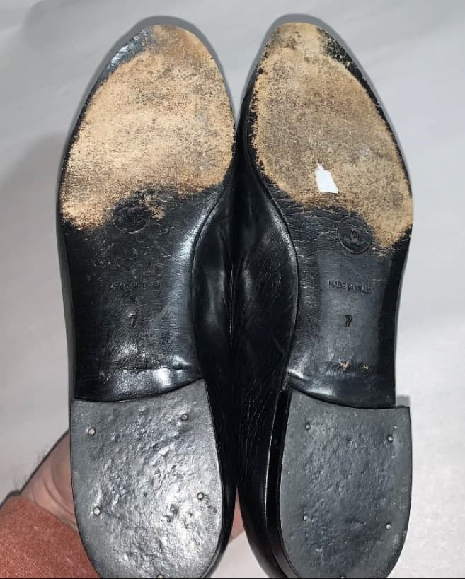 CHANEL size 7 leather flats - Image 5