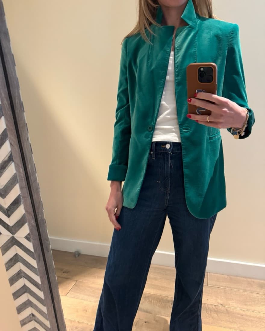 Alice + Olivia Velvet Green Work Blazer - Image 4