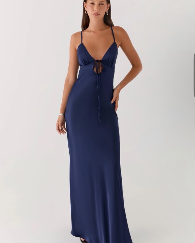 Satin Maxi Drezs Navy  - Image 1