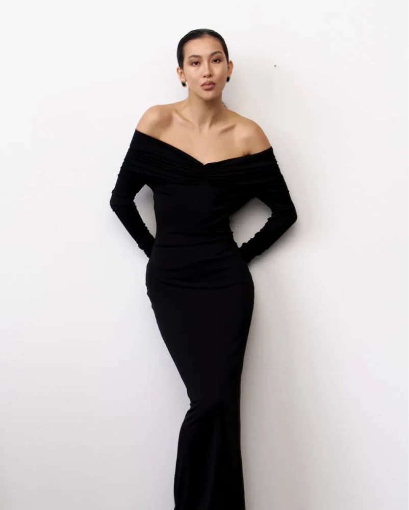 Helsa Off The Shoulder Jersey Maxi - Image 1