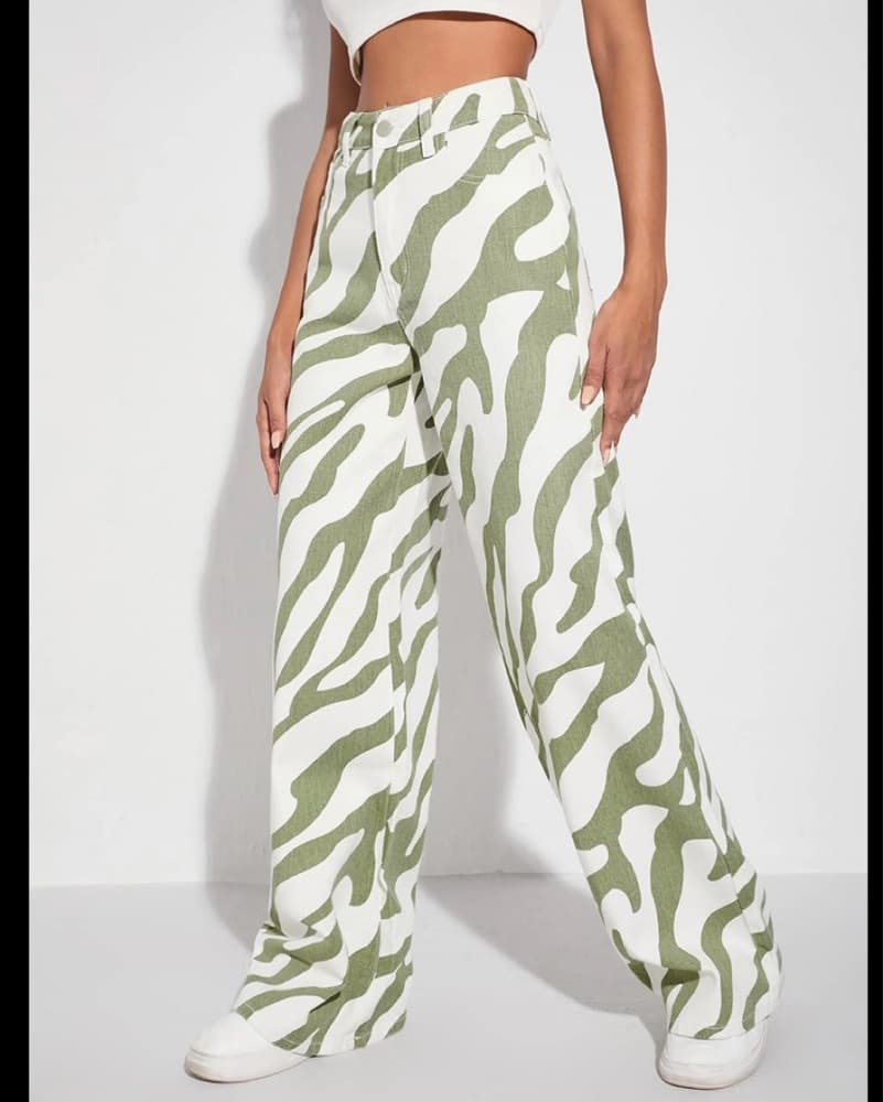Funky Y2K Print Wide-Leg Jeans - Image 4
