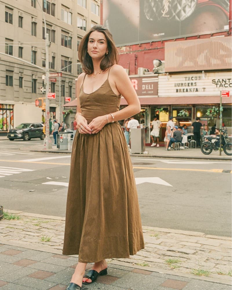 Green Maxi Drop V Waist  - Image 3