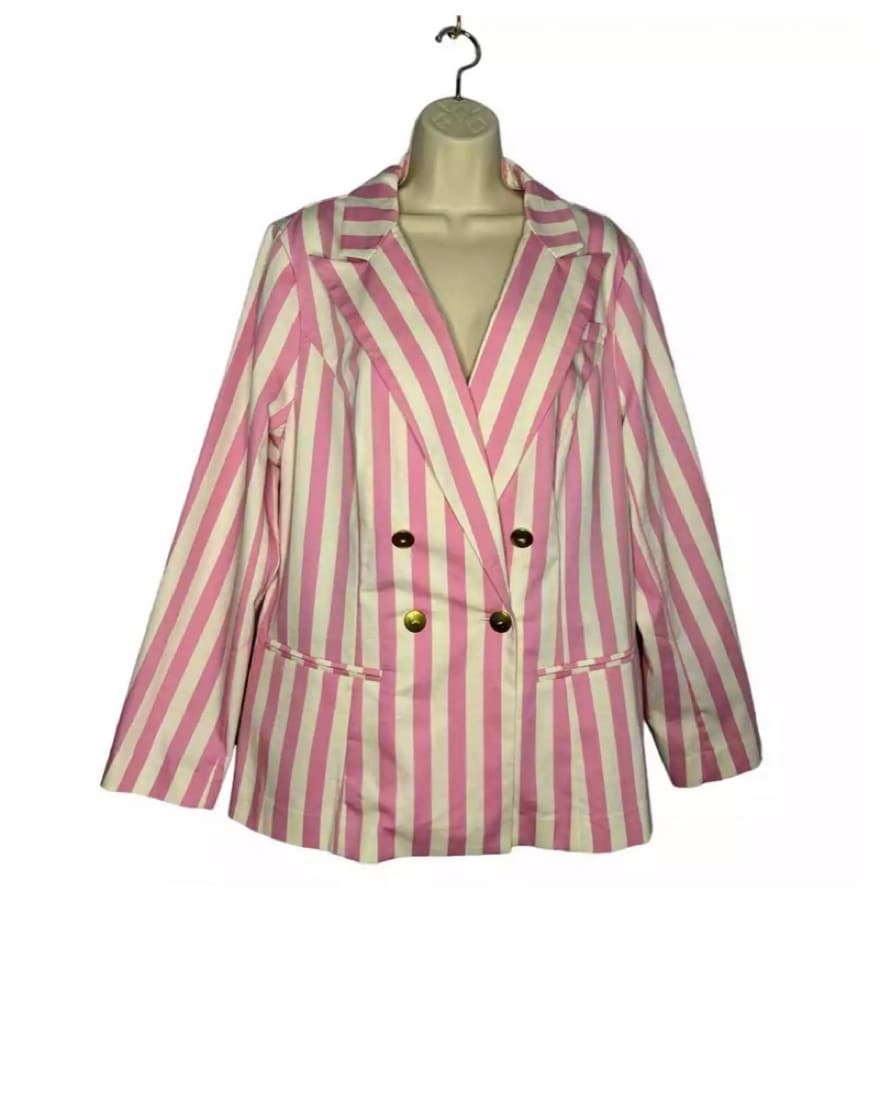 Plus Size Pink Stripe Short Suit Set  - Image 4