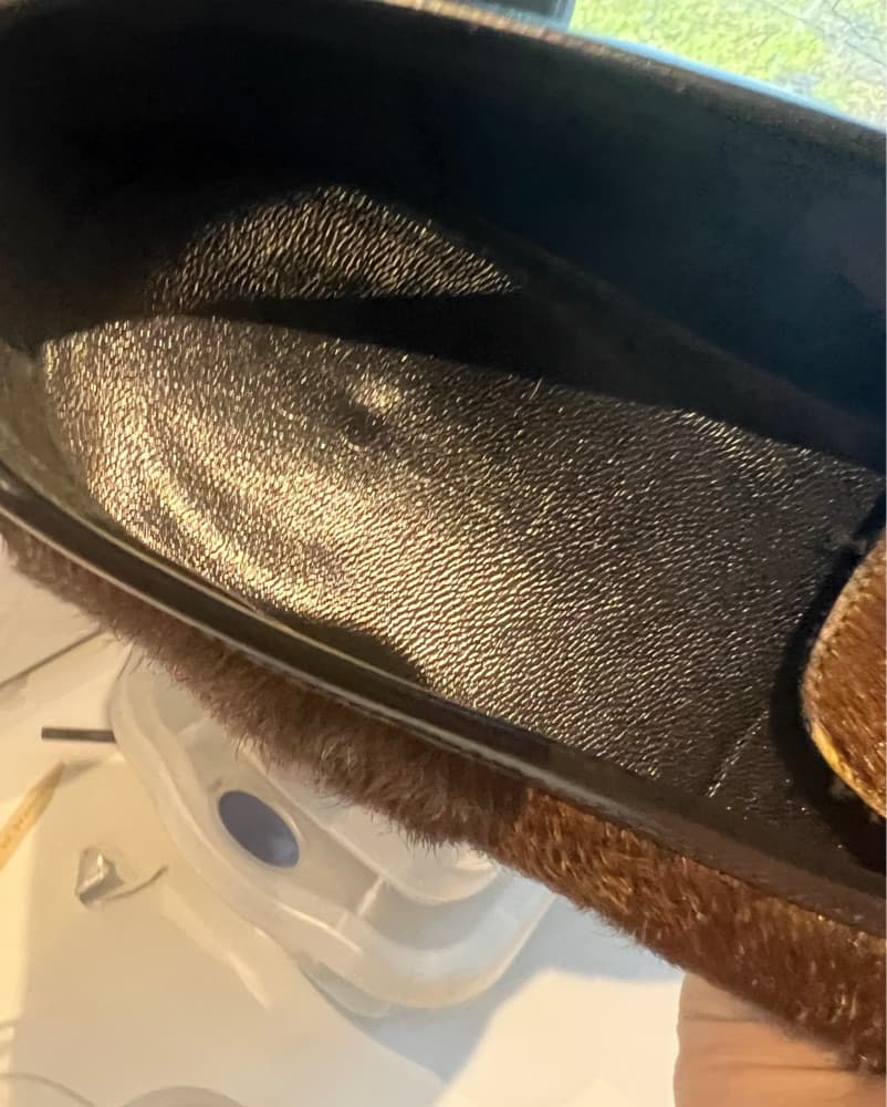 Gucci Fur Loafers - Image 3