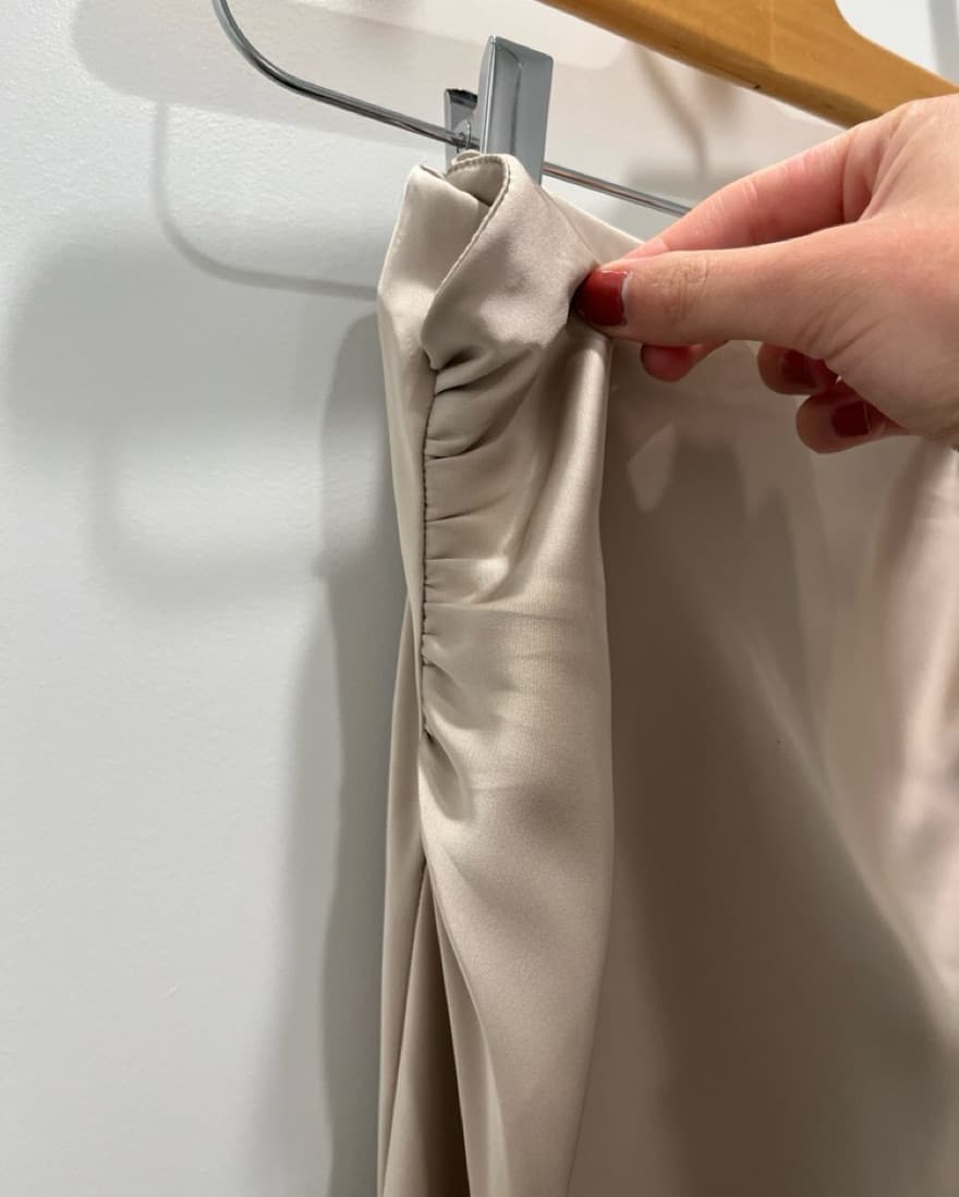 Zara Soft Gold Satin Effect Midi Skirt - Image 4